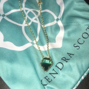 Kendra Scott Pendant Necklace
